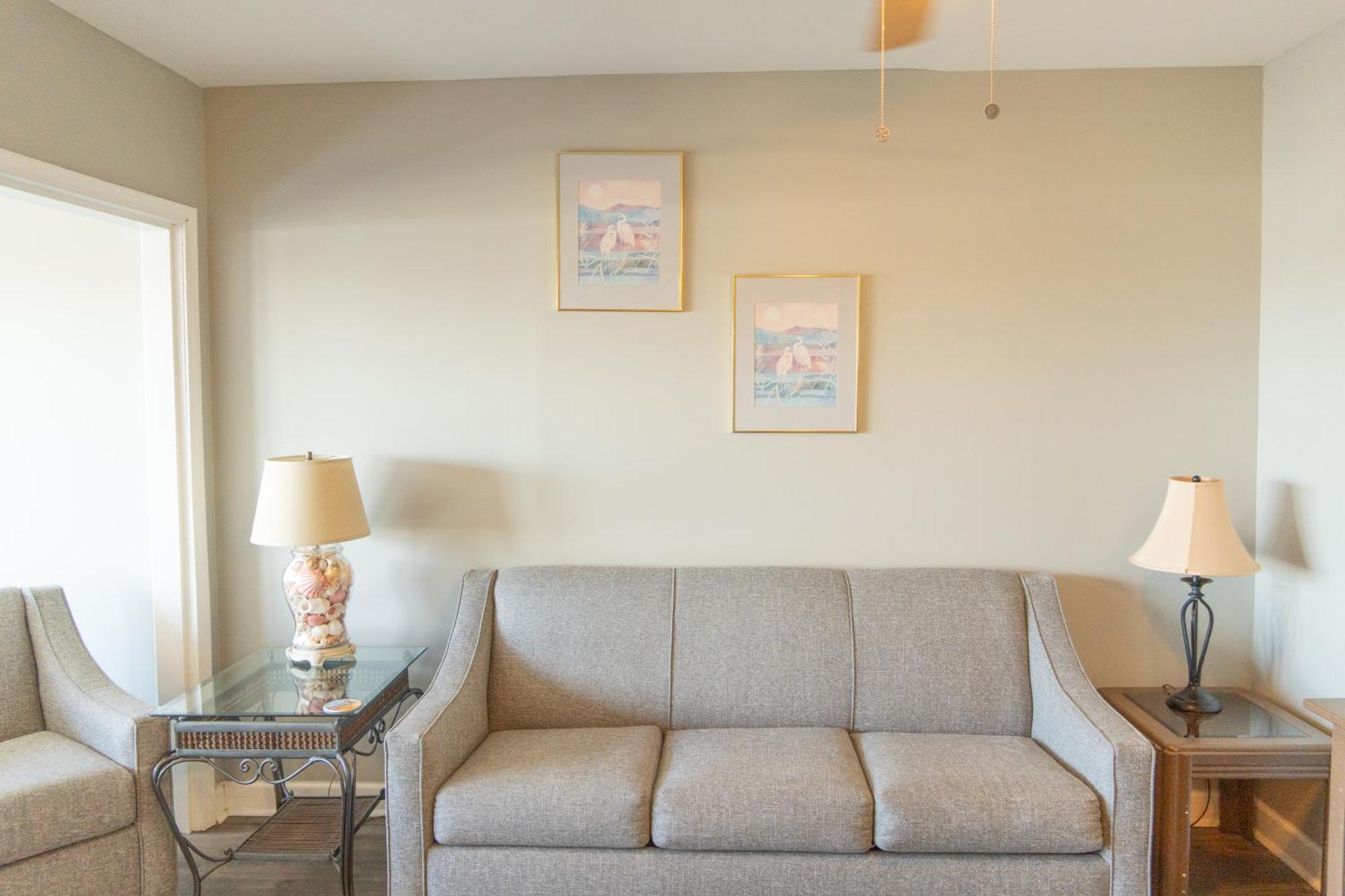 Sea Watch Inn At The Landing Garden City Экстерьер фото
