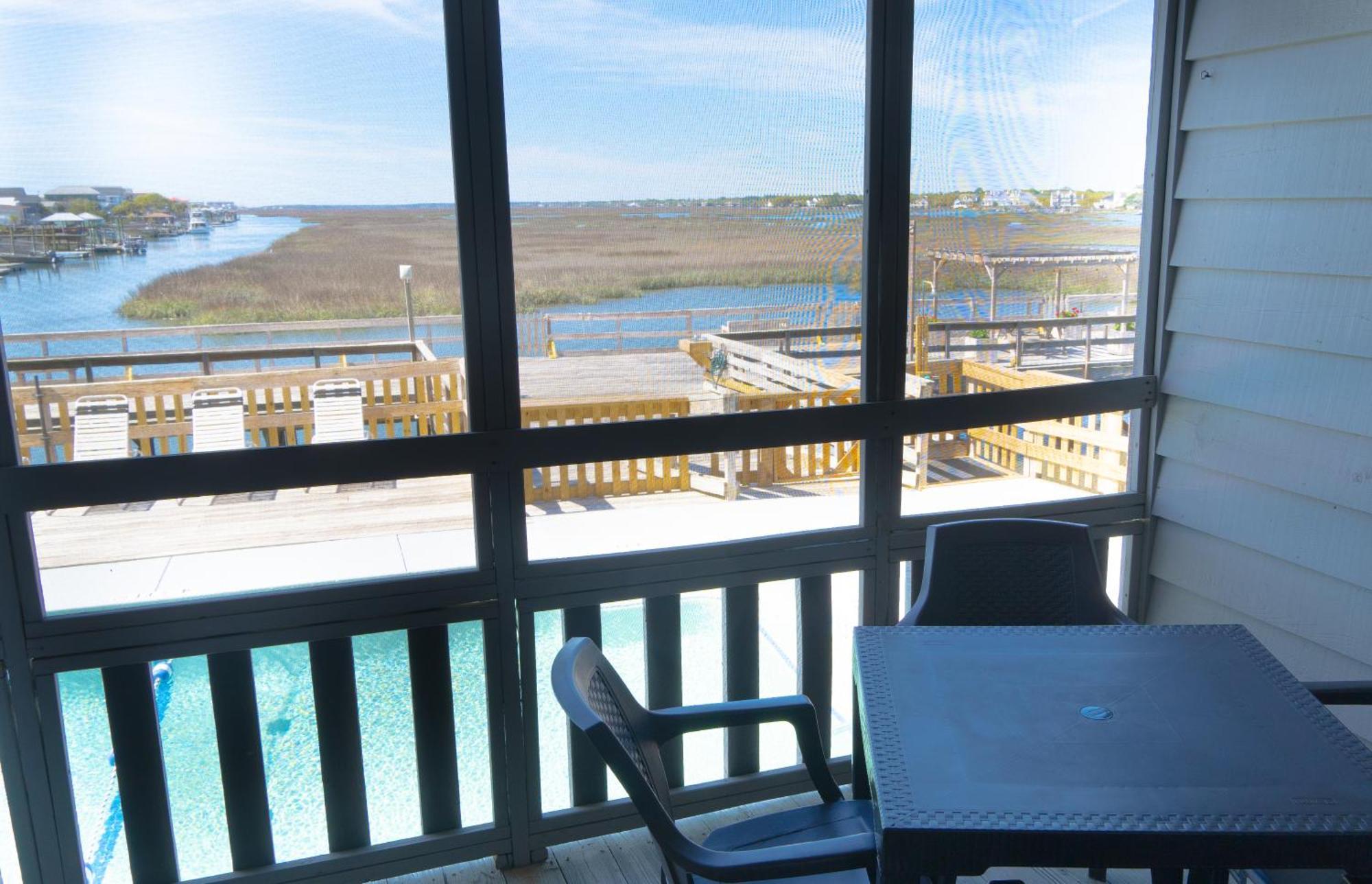 Sea Watch Inn At The Landing Garden City Экстерьер фото